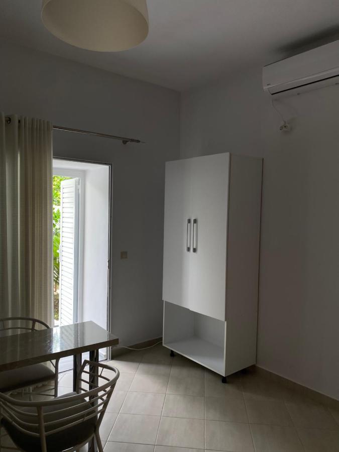 Lr Apartments Sarandë 외부 사진
