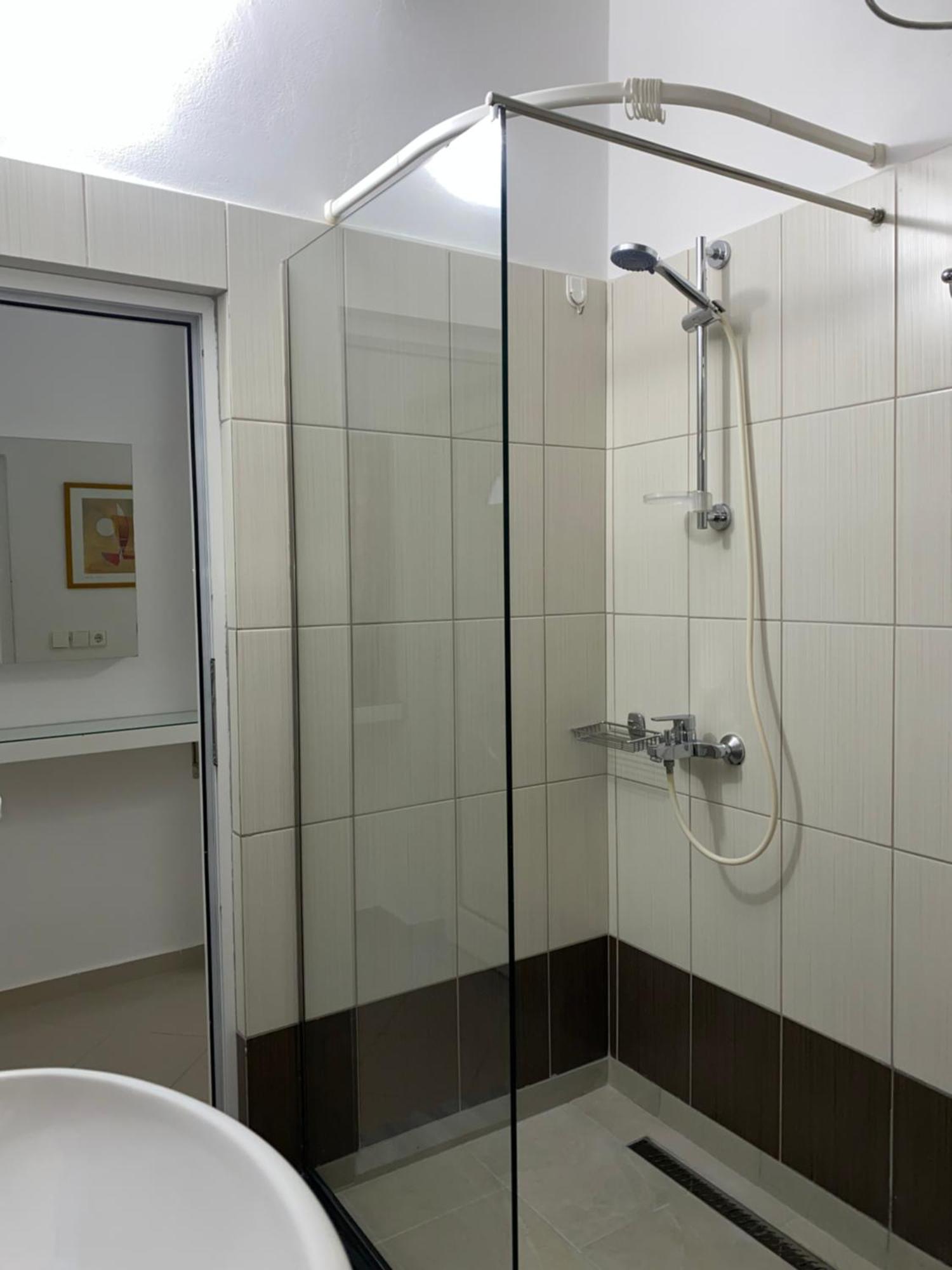 Lr Apartments Sarandë 외부 사진